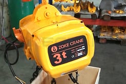 Underhung_overhead_crane_