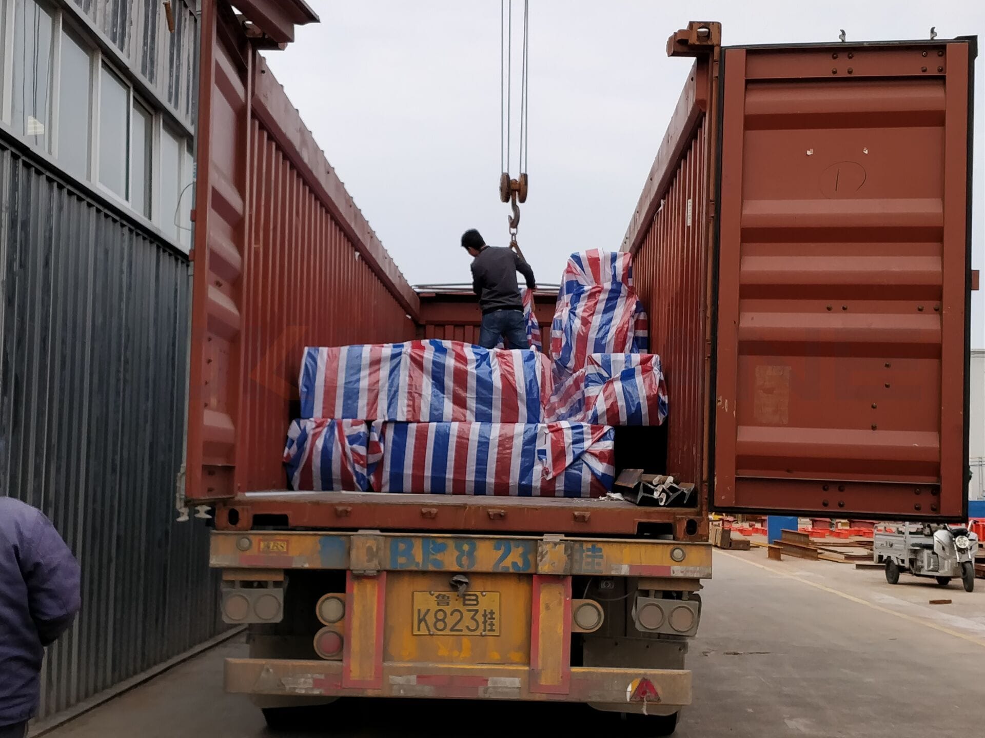 Rango Loading Hay 24th March 2018, 1 set gantry crane to Australia | ZOKE CRANE