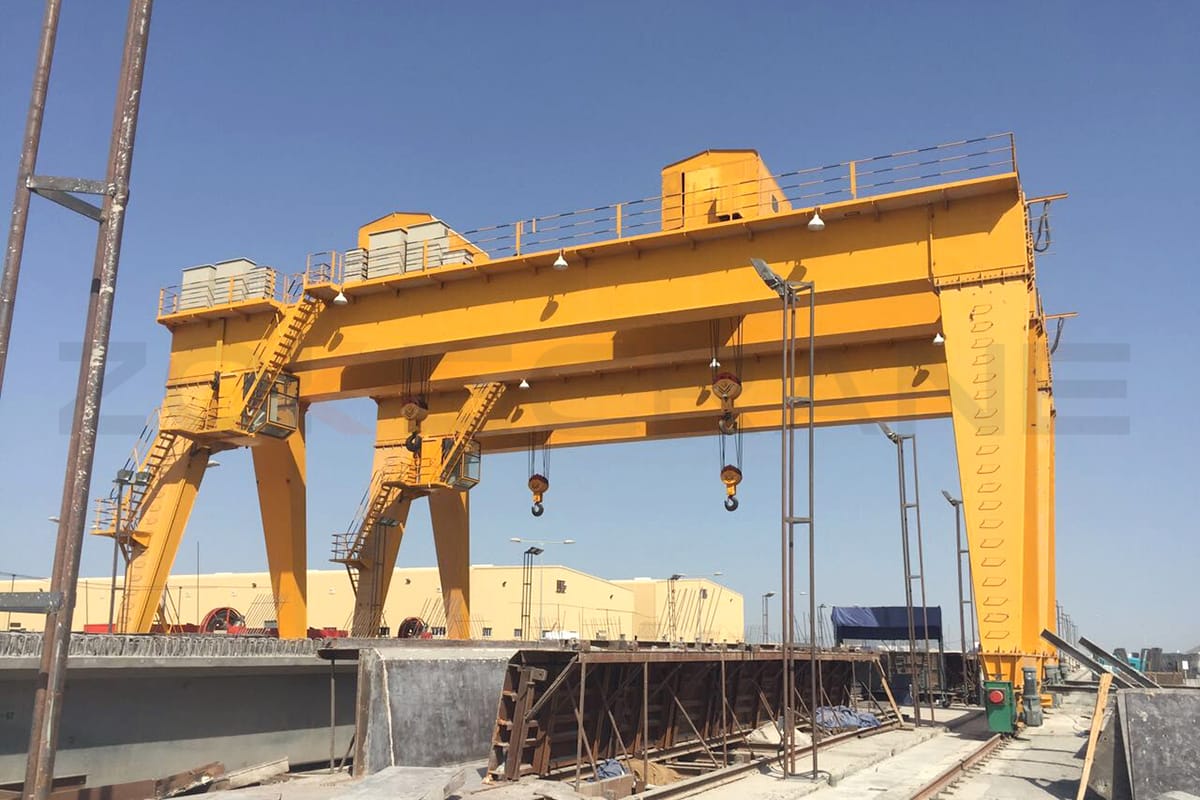 Double_beam_gantry_crane_