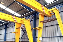 Single_beam_gantry_crane_