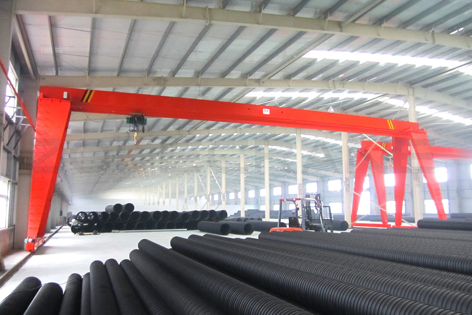 Single_beam_gantry_crane_