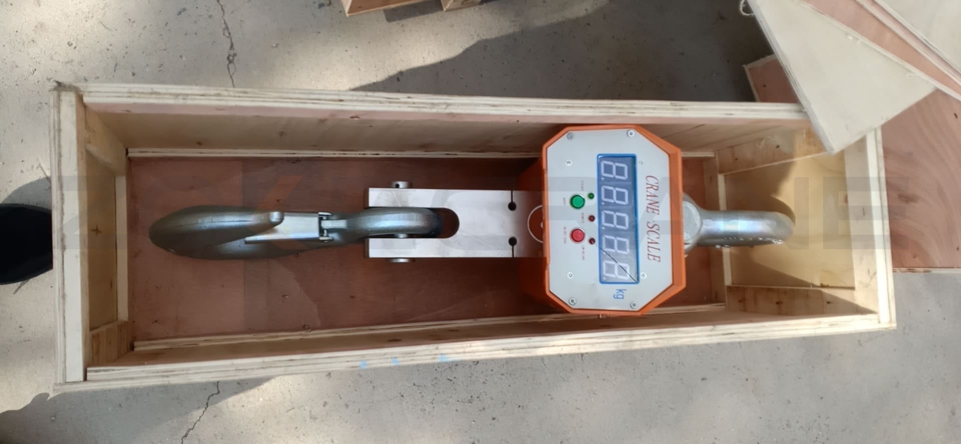 T Lithium type crane scale