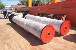 gru a bandiera con paranco elettrico a catena consegna al Sudan