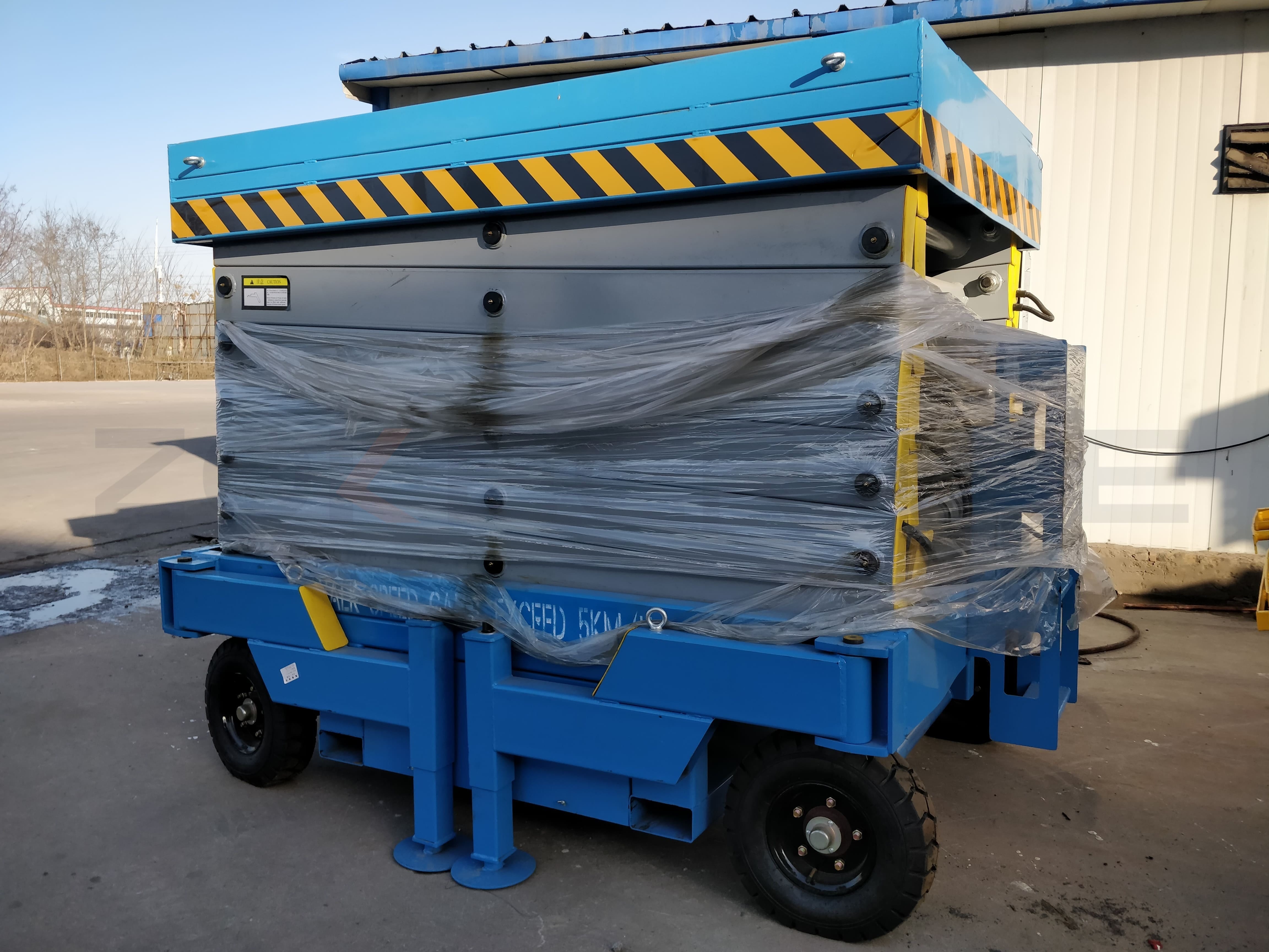 scissor lift platform
