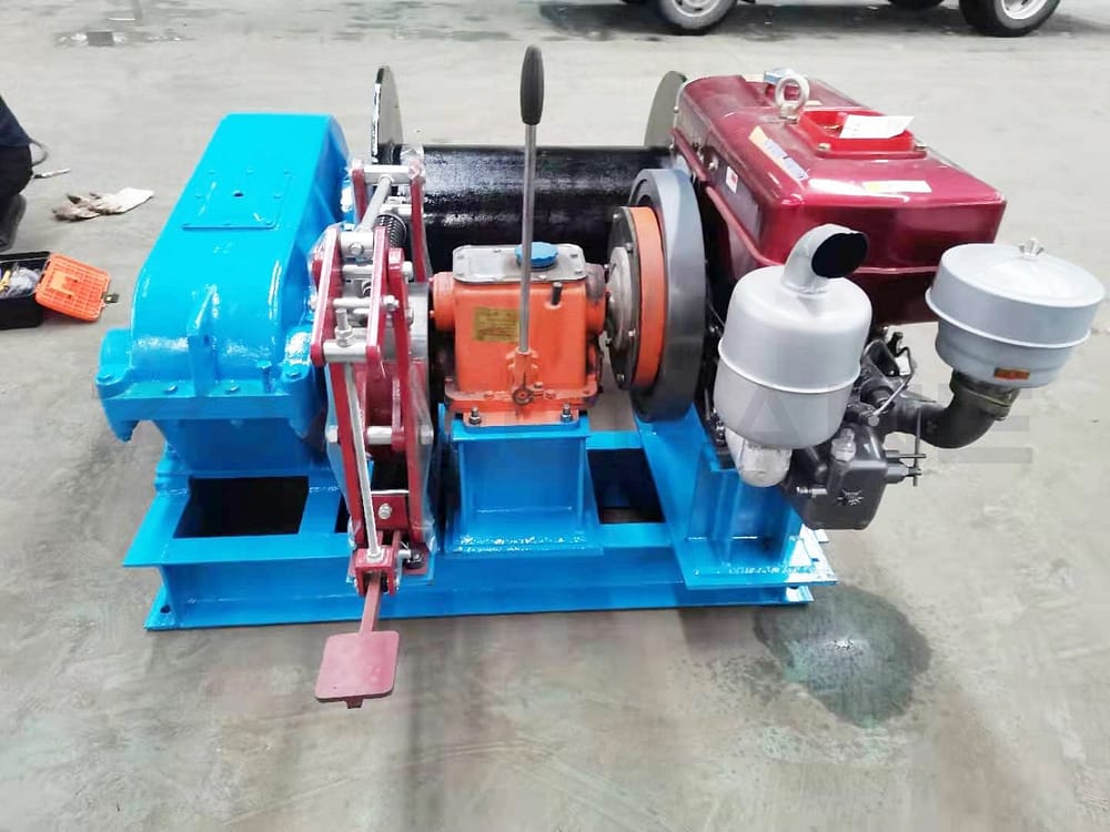 Argano con motore diesel