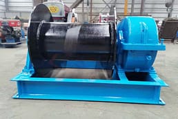 Argano con motore diesel