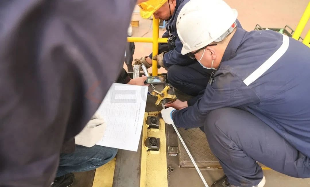 Testing of crane