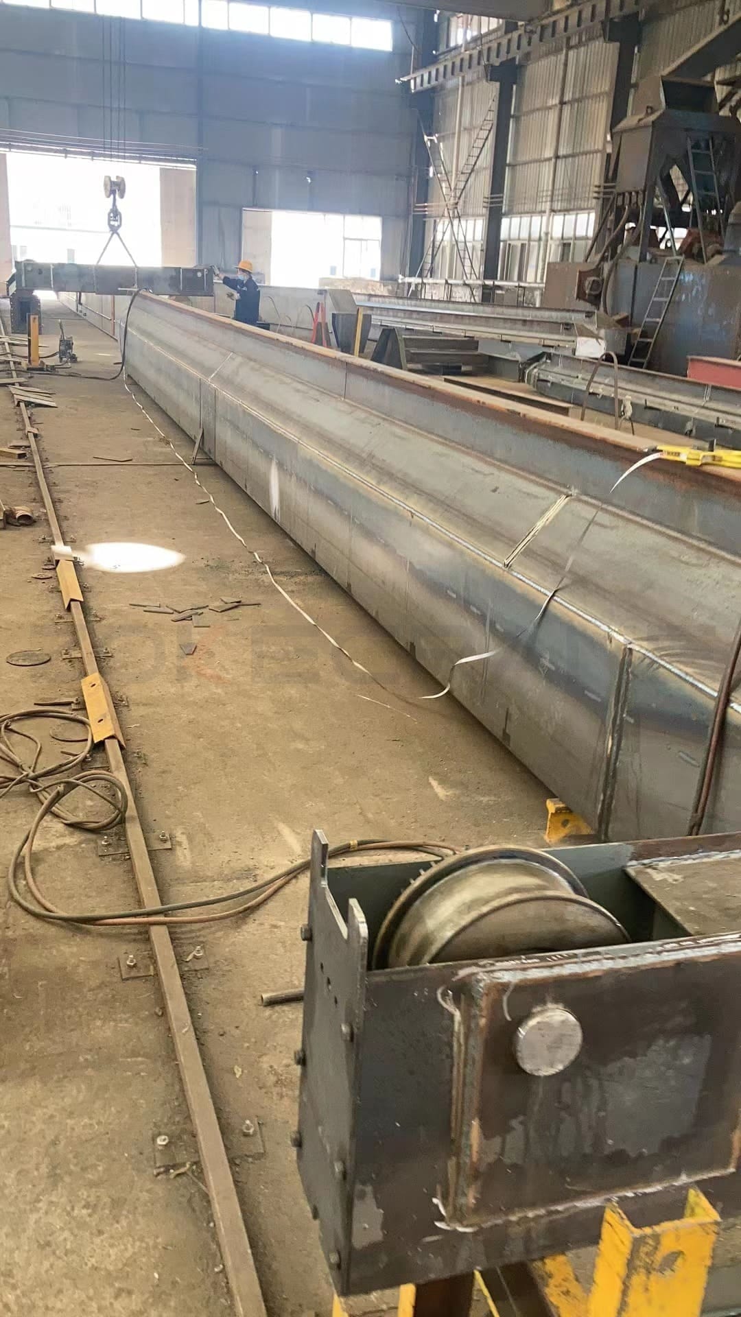 the picture of overhead crane making process