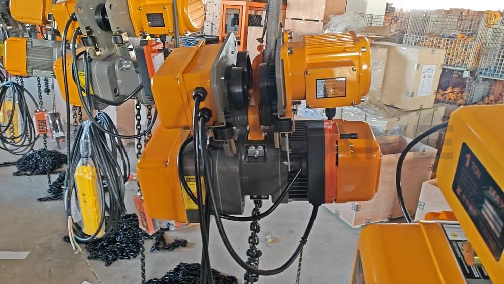Otto paranchi elettrici a catena tipo EQ spediti in Arabia Saudita